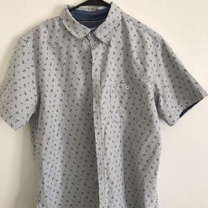 Men’s Shortsleeved button up